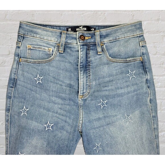 Hollister Star Embroidered Cropped Curvy Jeans | Juniors 3R High Rise - Picture 3 of 8
